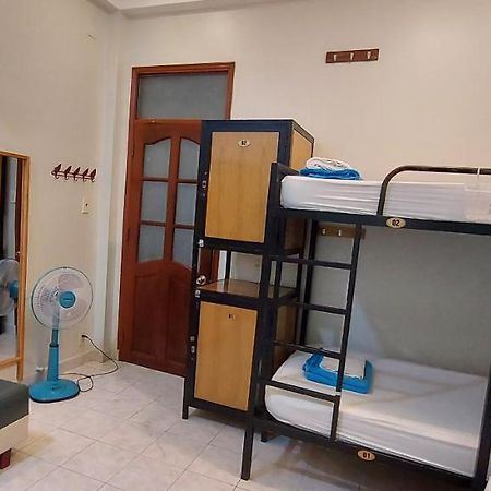 Long Hostel Ho Şi Min Dış mekan fotoğraf