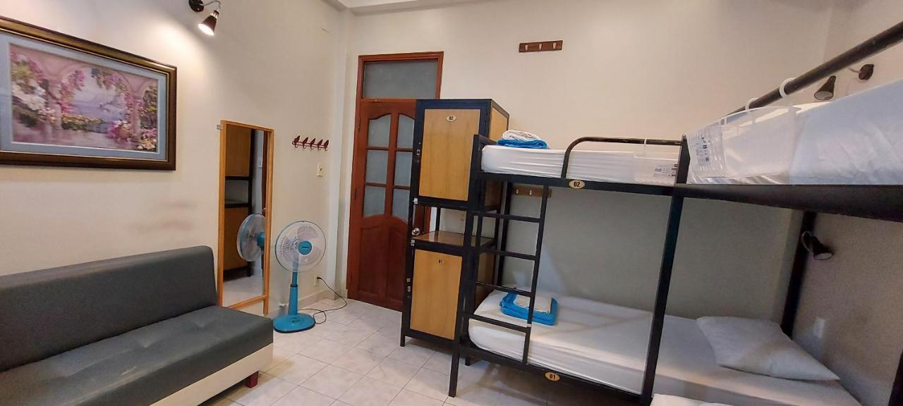 Long Hostel Ho Şi Min Dış mekan fotoğraf